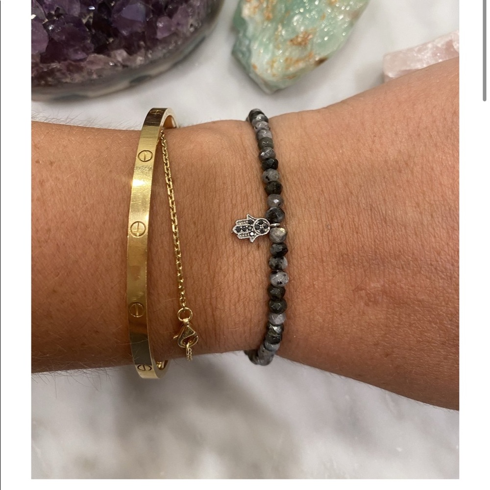 SYDNEY EVAN STYLE LABRADORITE HAMSA HAND BEADED BRACELET